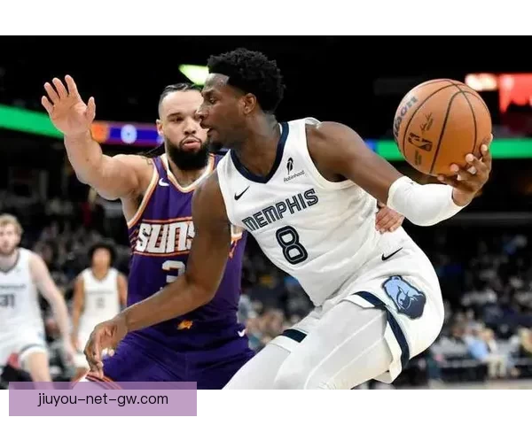 布克36分力助太阳力克灰熊 杰伦格林21分吉莱斯皮两双闪耀赛场